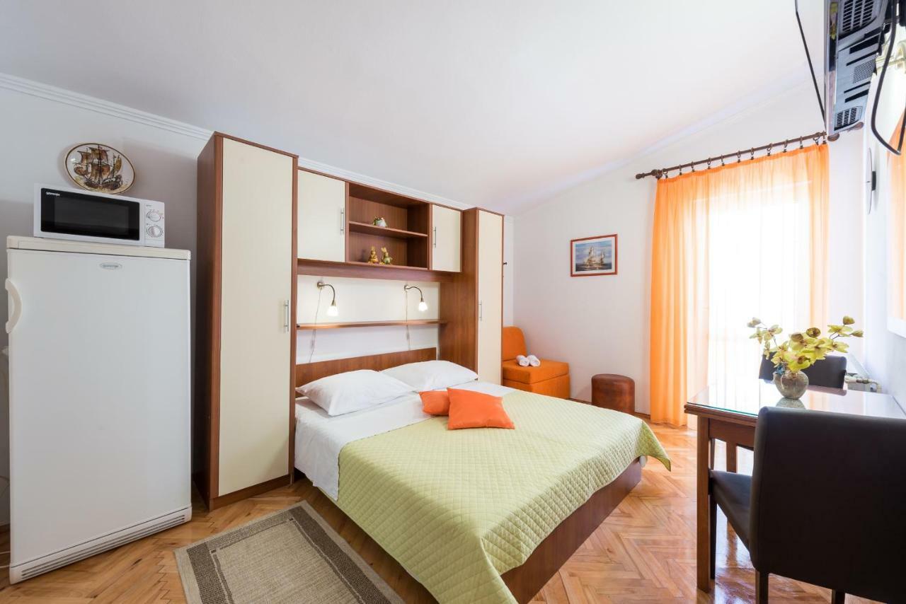 Отель House Jelena Млини Экстерьер фото