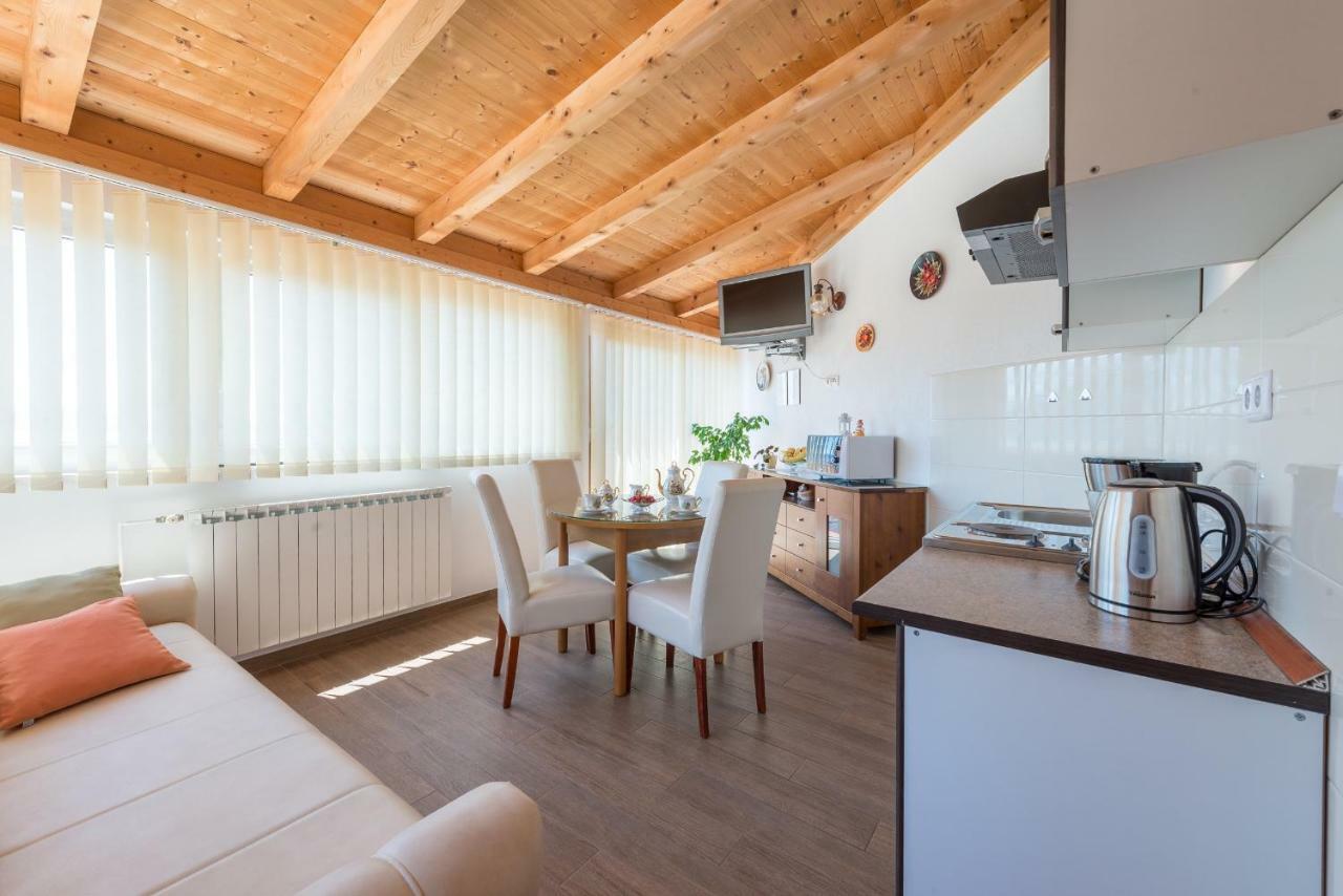 Отель House Jelena Млини Экстерьер фото